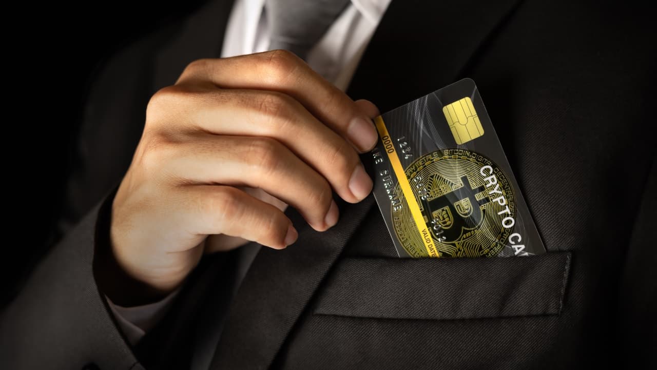 Crypto Cards Still an Option to Spend Digital Cash in Fiat Environment 1