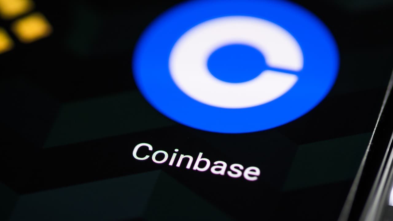 Coinbase: Gold and Silver Futures Now Trade 24/7 in the US 1