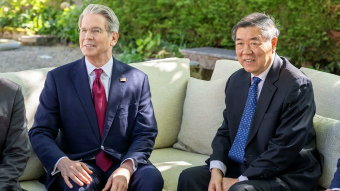 6880ff3cec3f54a7f97d0626_us-becomes-crypto-hub-us-and-china