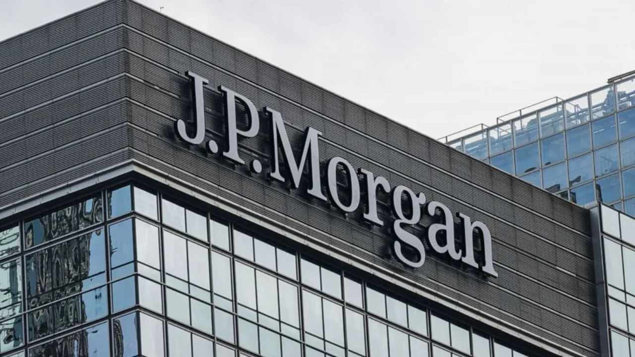 JPMorgan Accused of Silencing Crypto Advocates With Hidden De-Banking Tactics 1