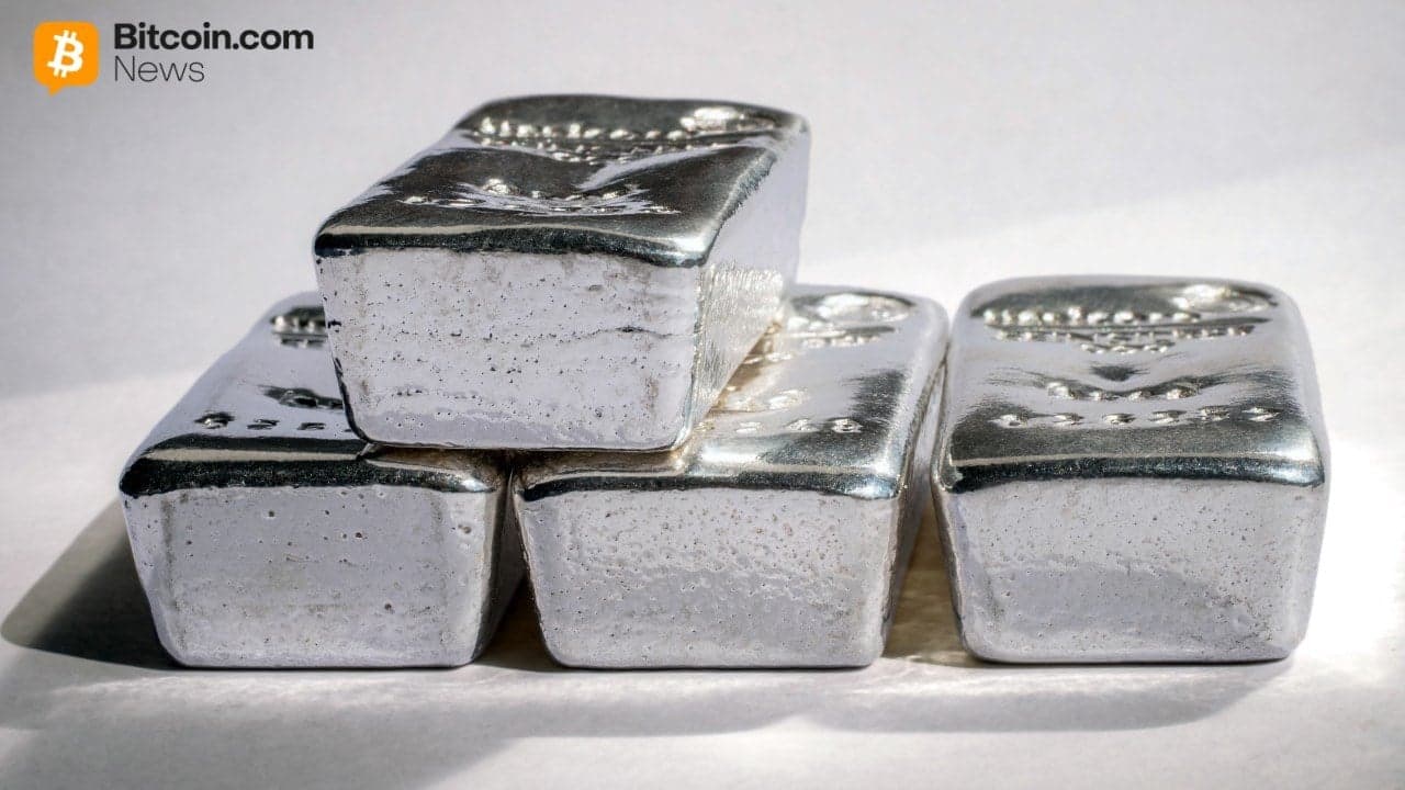 Robert Kiyosaki Warns $70 Silver Signals Hyperinflation, Predicts $200 Price by 2026 1