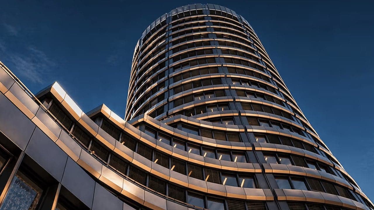 6 Senators Challenge 1,250% Bitcoin Capital Rule They Say Blocks Banks From Crypto 1